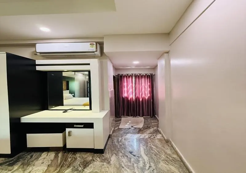 Century Residency & Conference Hall - Manjeri Malappuram 0*,  Indie
